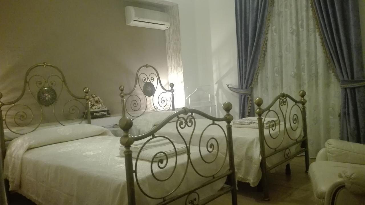 Domos Le Due Tuie Bed & Breakfast Piscinas Ngoại thất bức ảnh